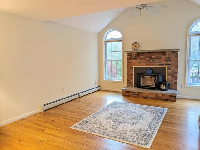 $850,000 | 155 Chase Road, South Hampton, NH 03827