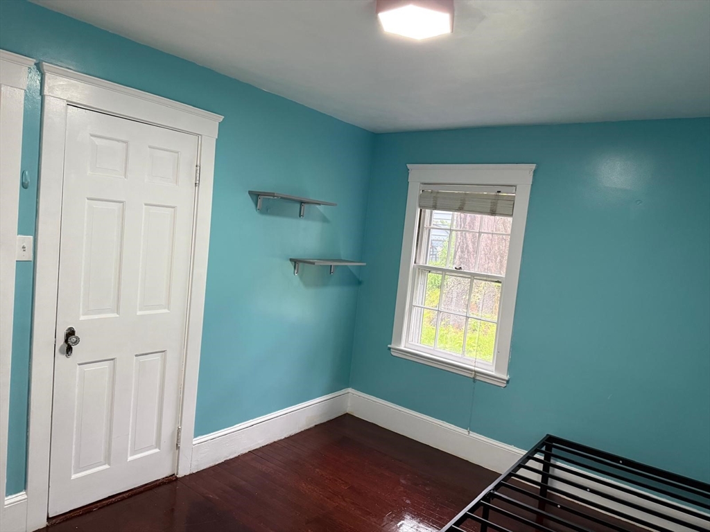 135 Pearl Street Lawrence, MA 01841 - Photo 8 of 11