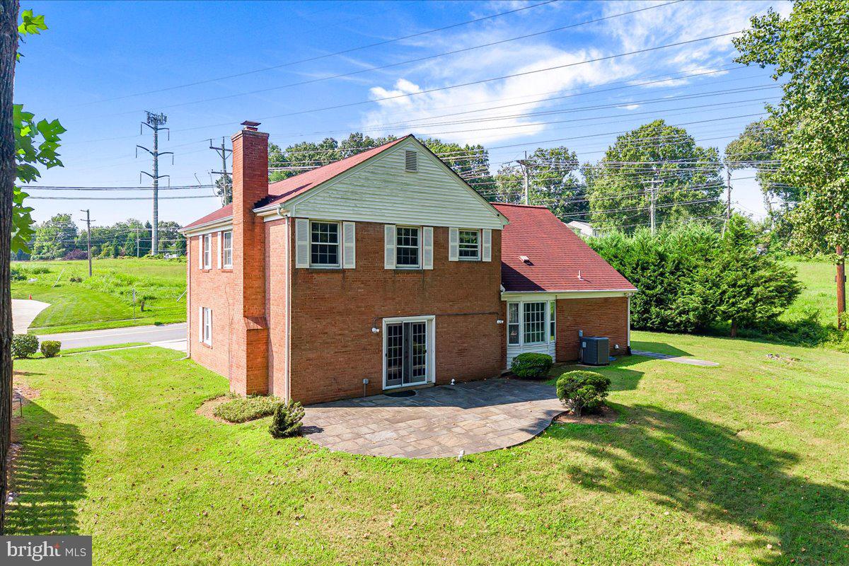 8403 Postoak Road Potomac, MD 20854 - Photo 45 of 45 Gallery Image 45