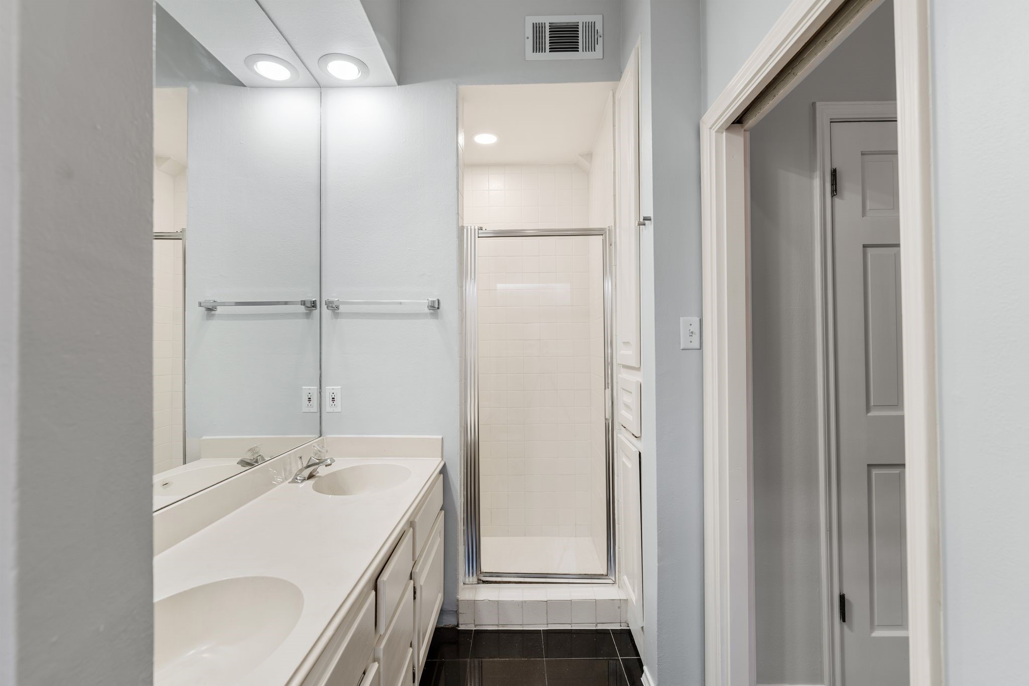 1601 Haver Street Houston, TX 77006 - Photo 6 of 22 The vanity provides storage to keep everything effortlessly organized.