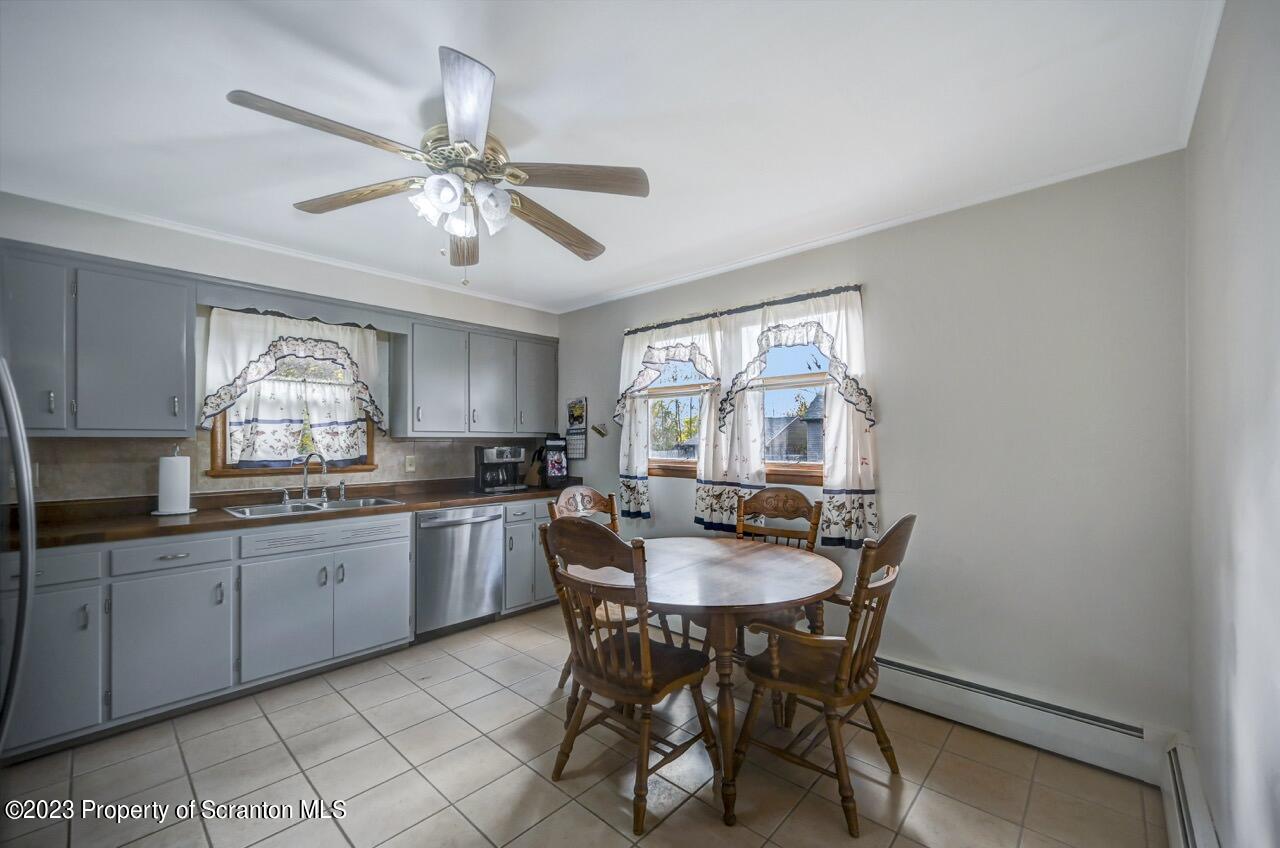17 Spring Lane Moscow, PA 18444 - Photo 16 of 60 Gallery Image 16