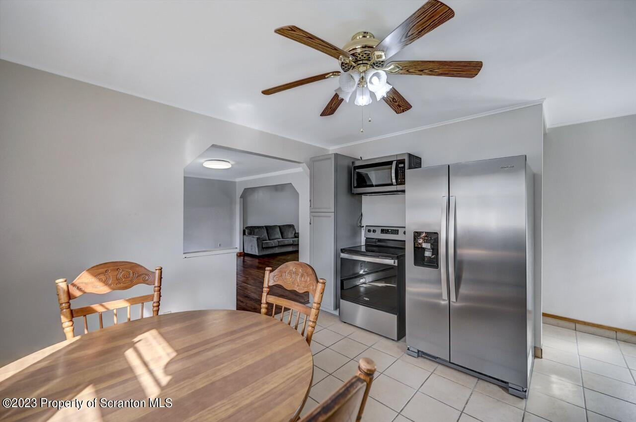 17 Spring Lane Moscow, PA 18444 - Photo 19 of 60 Gallery Image 19