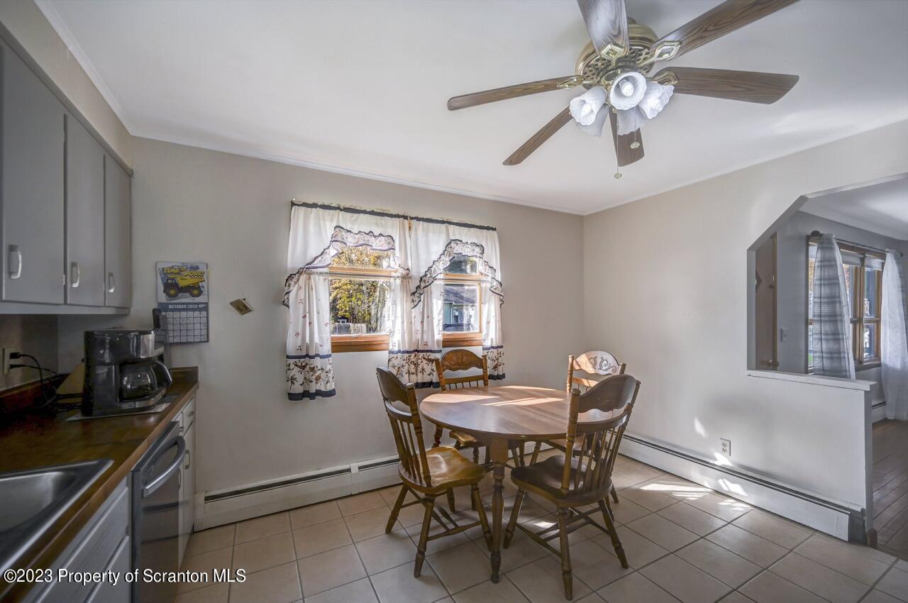 17 Spring Lane Moscow, PA 18444 - Photo 21 of 60 Gallery Image 21