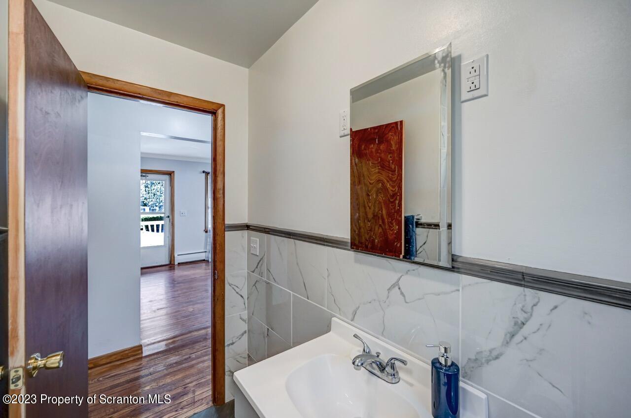 17 Spring Lane Moscow, PA 18444 - Photo 25 of 60 Gallery Image 25