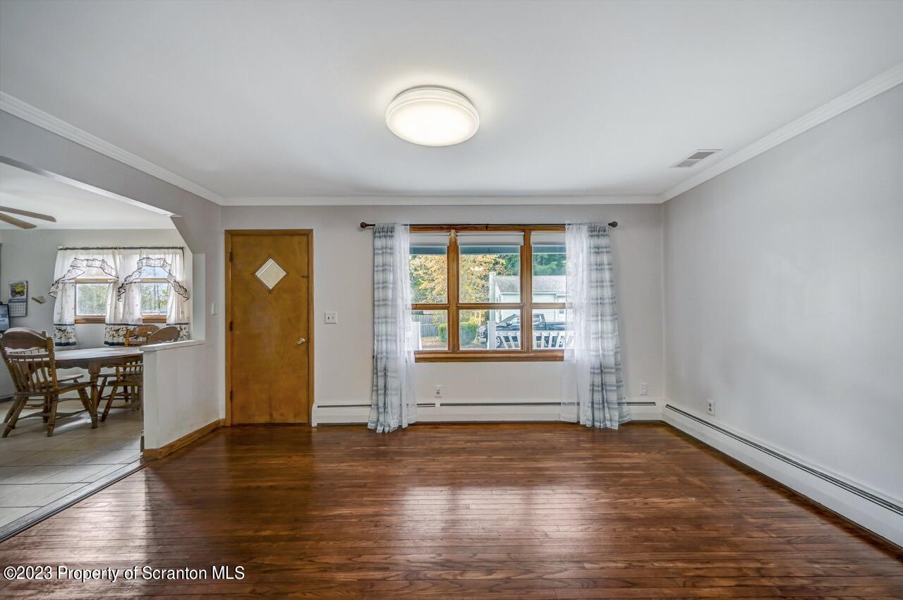 17 Spring Lane Moscow, PA 18444 - Photo 8 of 60 Gallery Image 8