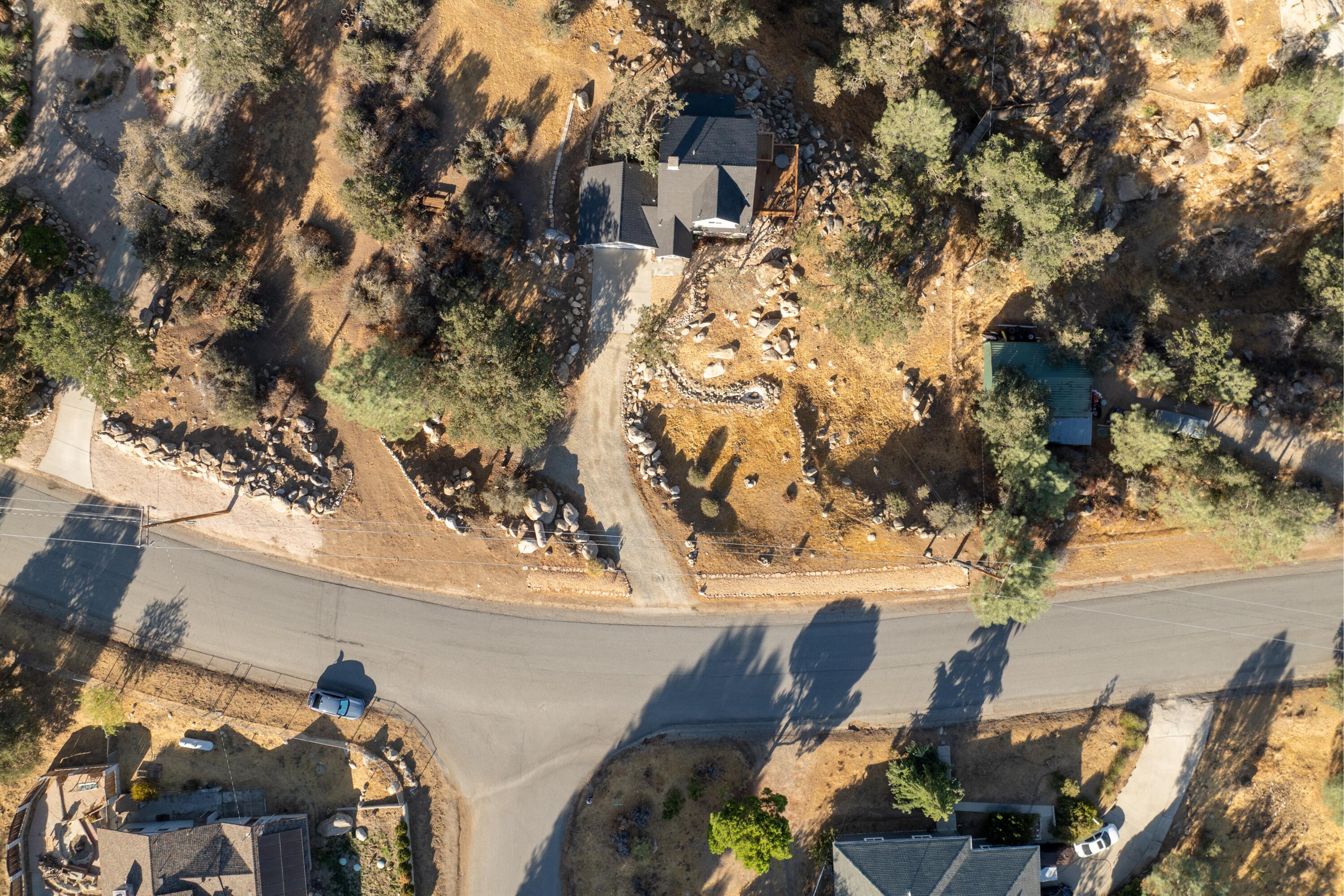 21605 Quail Springs Road Tehachapi, CA 93561 - Photo 32 of 35 a view of a lake