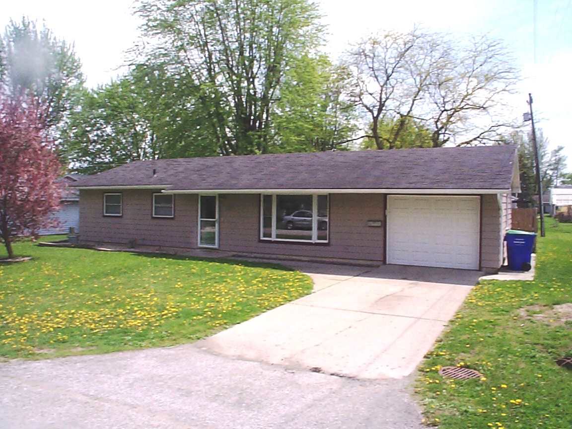 306 West Washington Street Butler, IN 46721 - Photo 1 of 15