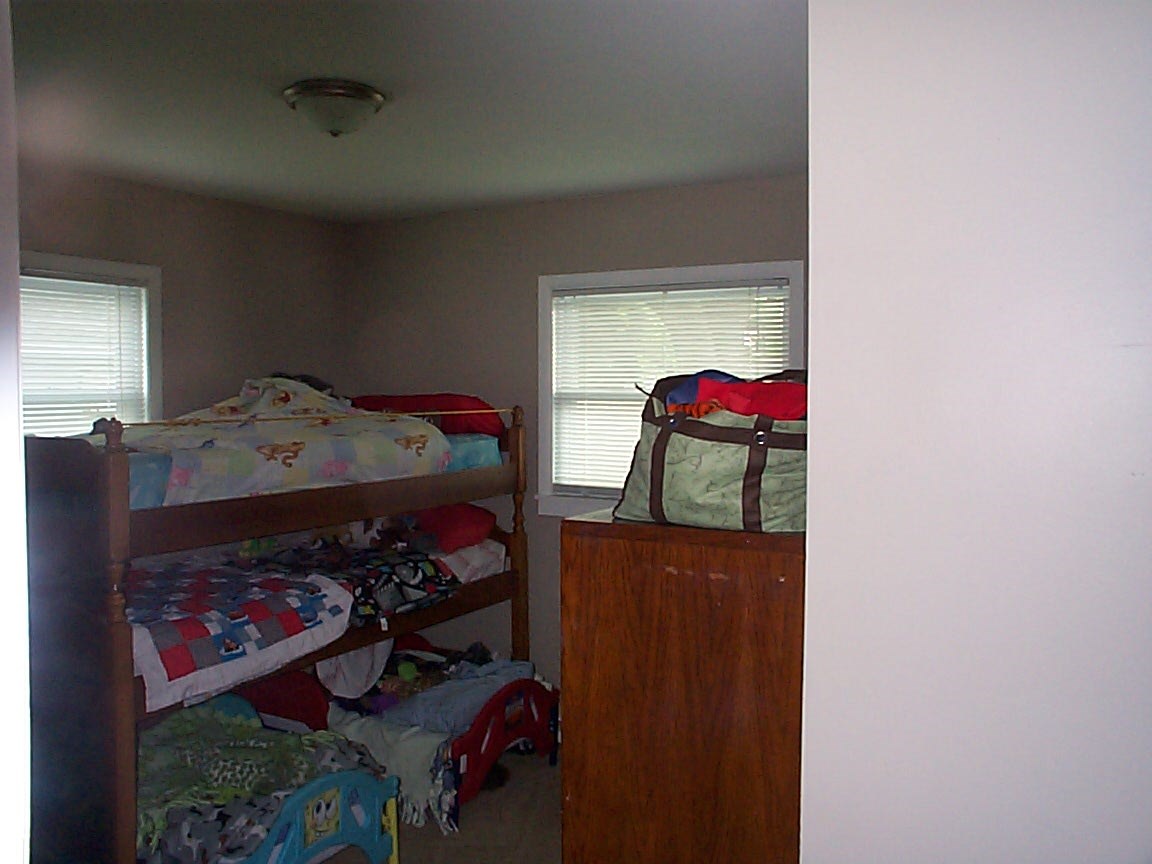 306 West Washington Street Butler, IN 46721 - Photo 10 of 15