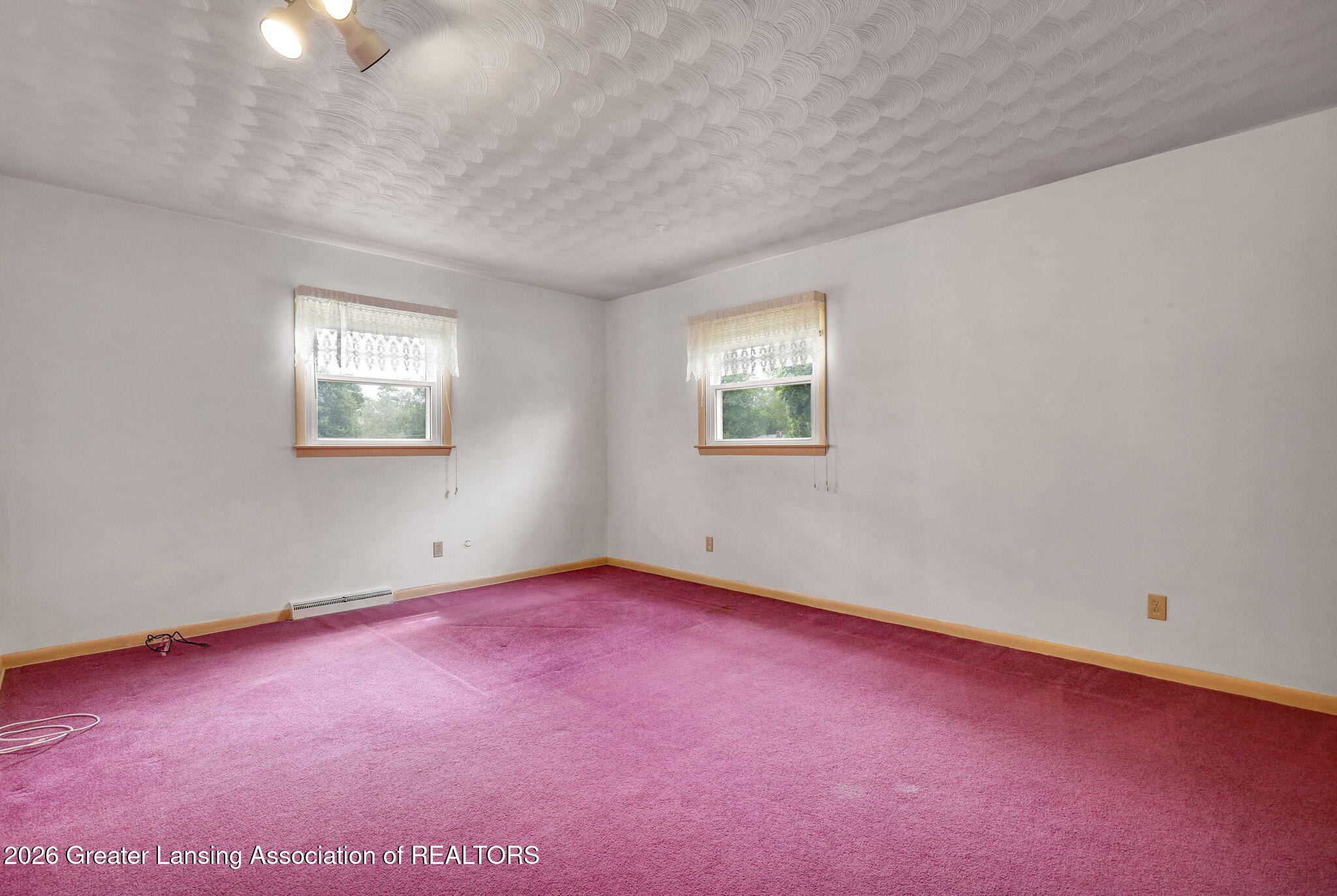 2525 Bedford Road Lansing, MI 48911 - Photo 18 of 31