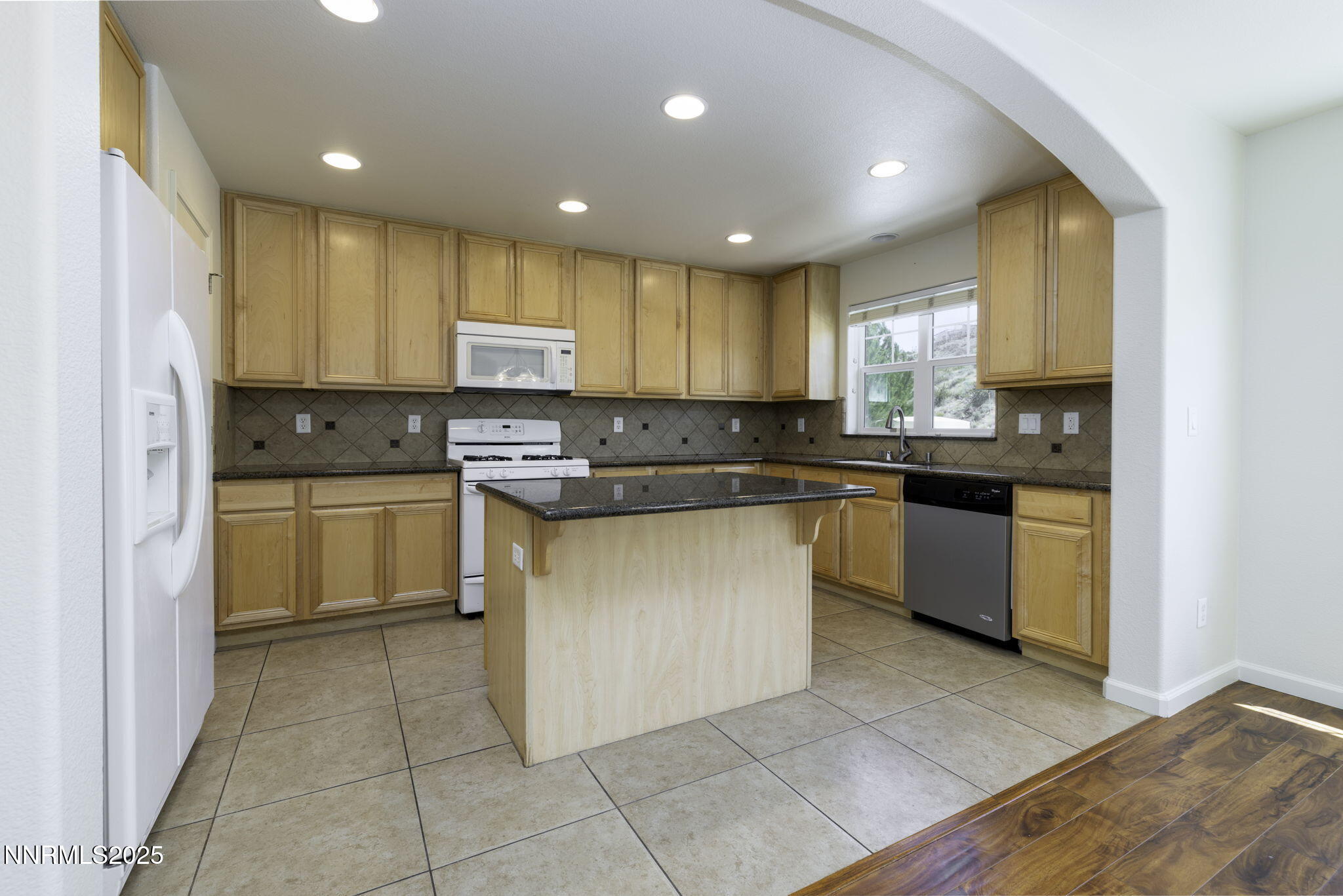 7680 Stone Bluff Way Reno, NV 89523 - Photo 9 of 26 18-web-or-mls-7680 Stone Bluff-15