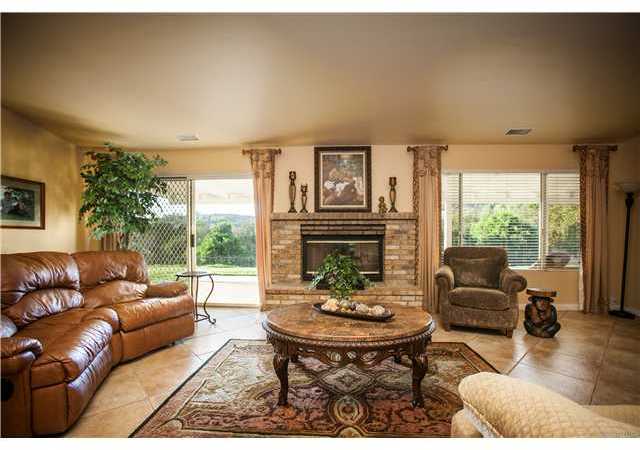 30921 Saddleback Road Valley Center, CA 92082 - Photo 6 of 24