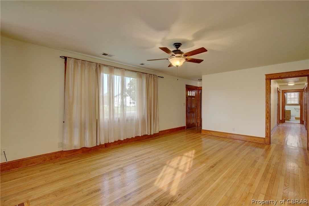 1581 Gdn Crk Road Mathews, VA 23109 - Photo 10 of 29