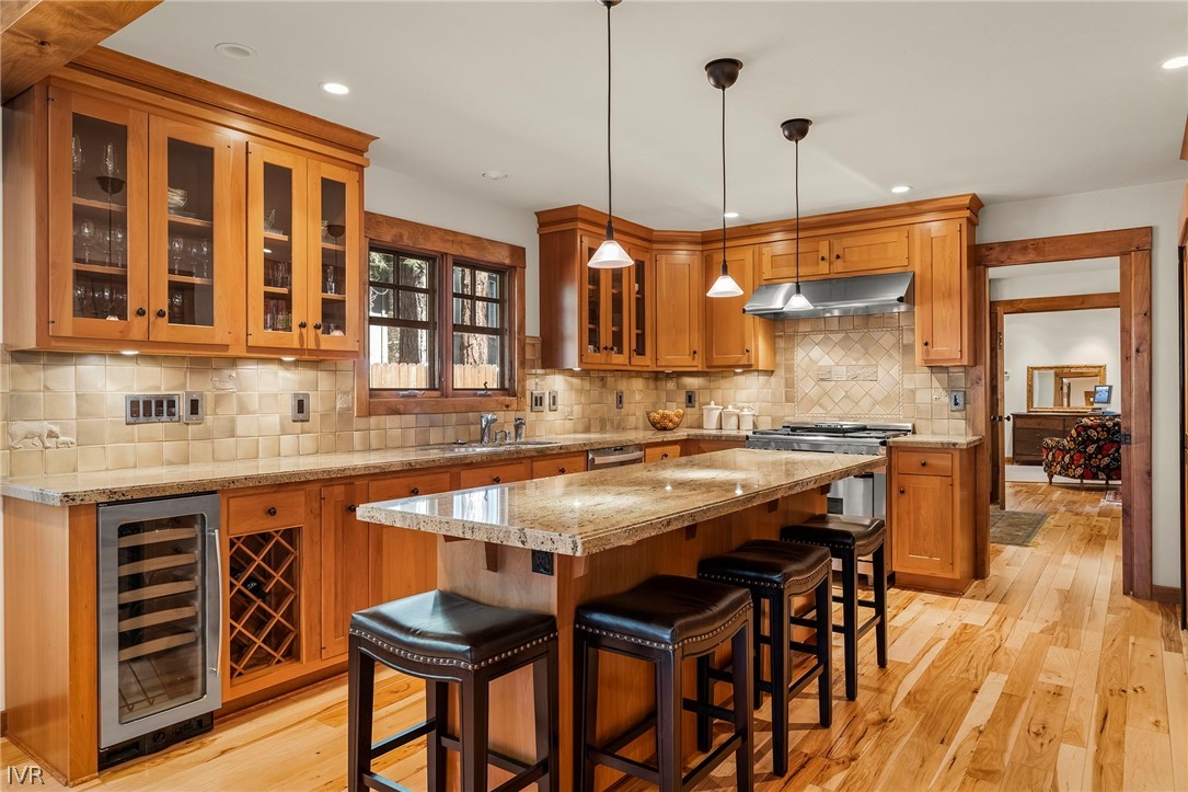 1077 Sawmill Road Incline Village, NV 89451 - Photo 6 of 28 Kitchen