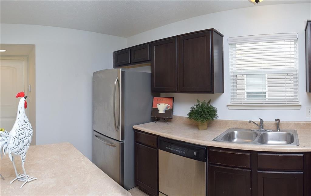 12405 Schoolhouse Road Fishers, IN 46037 - Photo 11 of 32 Gallery Image 11
