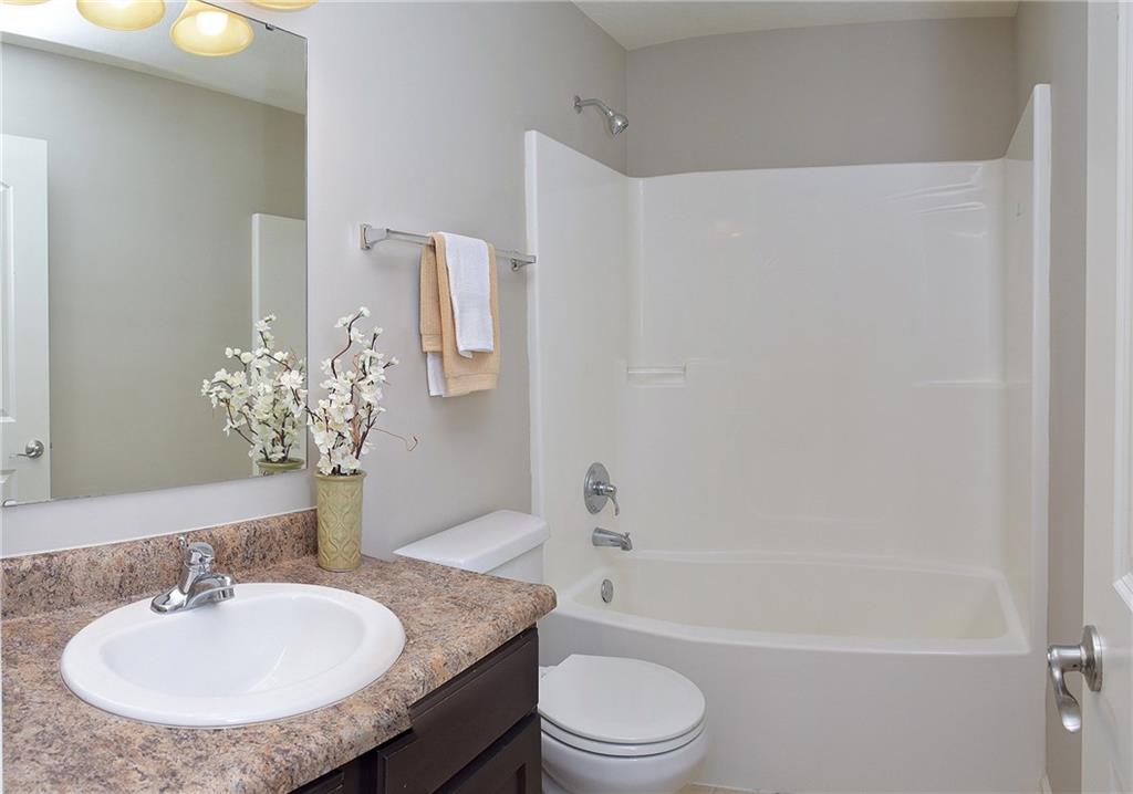 12405 Schoolhouse Road Fishers, IN 46037 - Photo 24 of 32 Gallery Image 24
