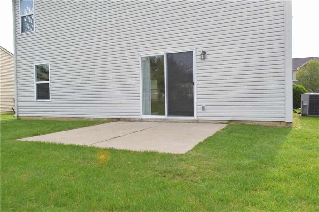 12405 Schoolhouse Road Fishers, IN 46037 - Photo 31 of 32 Gallery Image 31