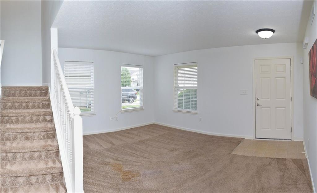 12405 Schoolhouse Road Fishers, IN 46037 - Photo 5 of 32 Gallery Image 5