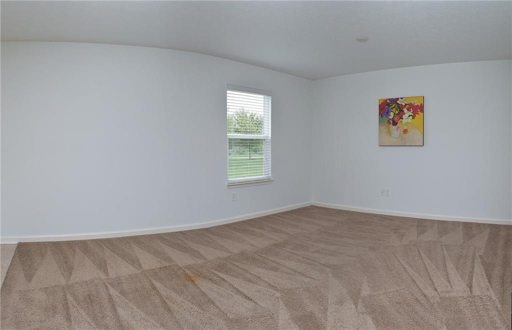 12405 Schoolhouse Road Fishers, IN 46037 - Photo 7 of 32 Gallery Image 7