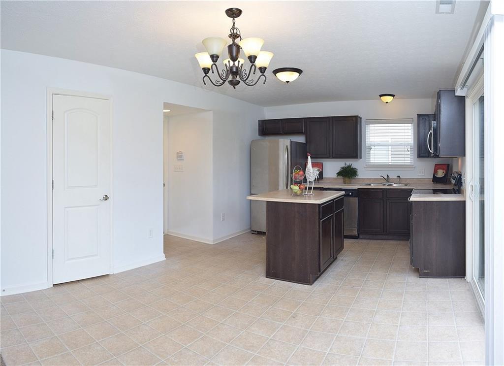 12405 Schoolhouse Road Fishers, IN 46037 - Photo 9 of 32 Gallery Image 9