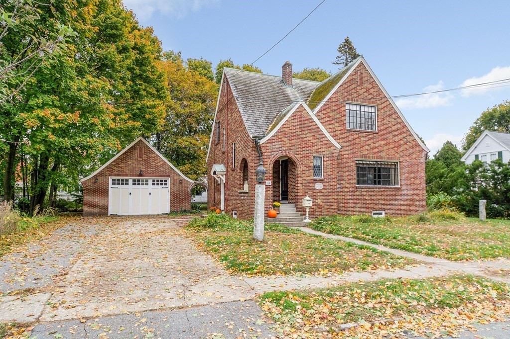 64 Florence Road Lowell, MA 01851 - Photo 35 of 42 Gallery Image 35