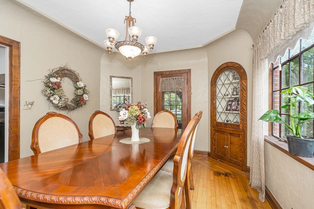 64 Florence Road Lowell, MA 01851 - Photo 7 of 42 Gallery Image 7