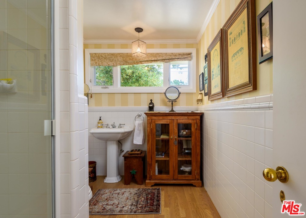 214 Middle Road Santa Barbara, CA 93108 - Photo 13 of 19