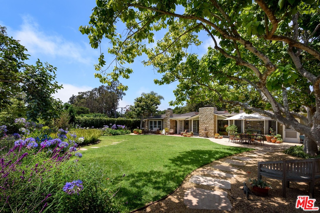 214 Middle Road Santa Barbara, CA 93108 - Photo 16 of 19