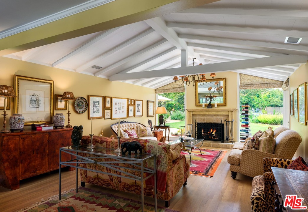 214 Middle Road Santa Barbara, CA 93108 - Photo 4 of 19