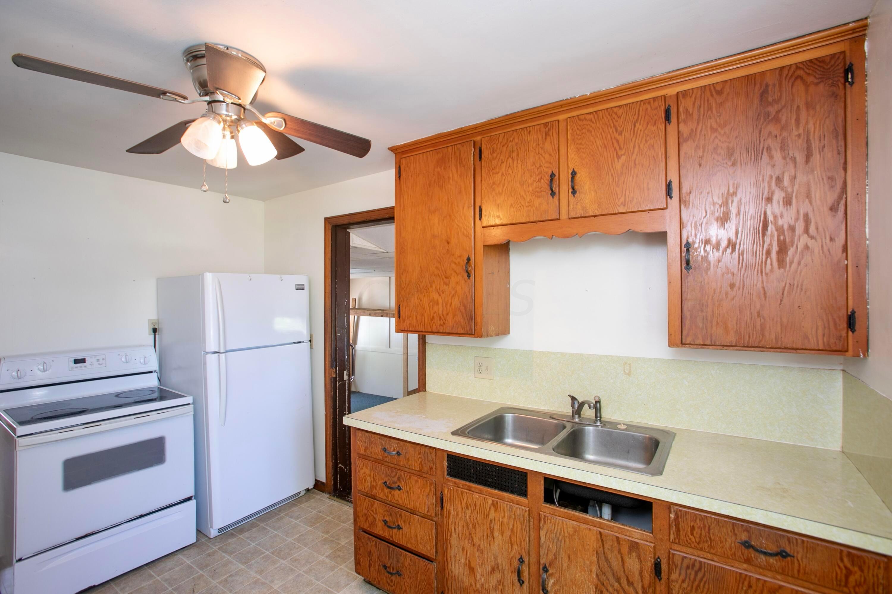 8834 Columbus Road Mount Vernon, OH 43050 - Photo 8 of 33 E3041343-A875-4161-8E6B-26AEBC3A3973_1_2