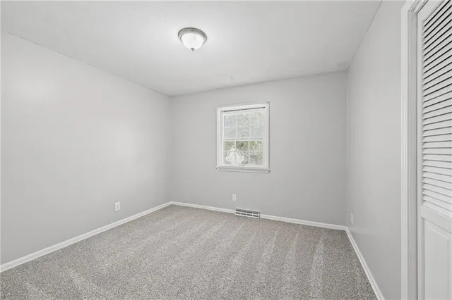 $232,900 | 12704 Bristol Avenue, Grandview, MO 64030