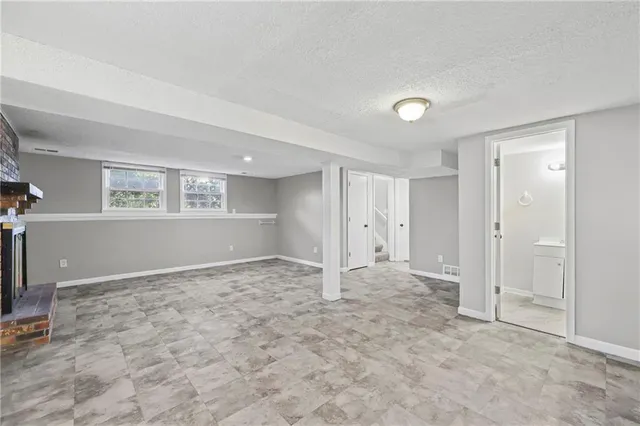 $232,900 | 12704 Bristol Avenue, Grandview, MO 64030