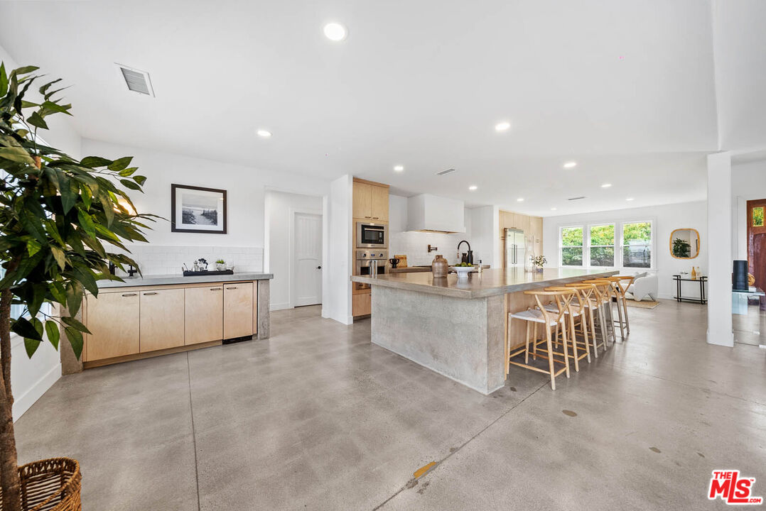 32070 Vía Vera Bonsall, CA 92003 - Photo 13 of 75