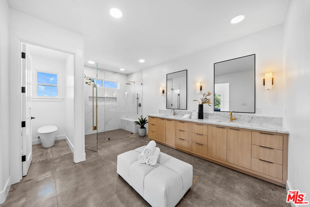 32070 Vía Vera Bonsall, CA 92003 - Photo 37 of 75