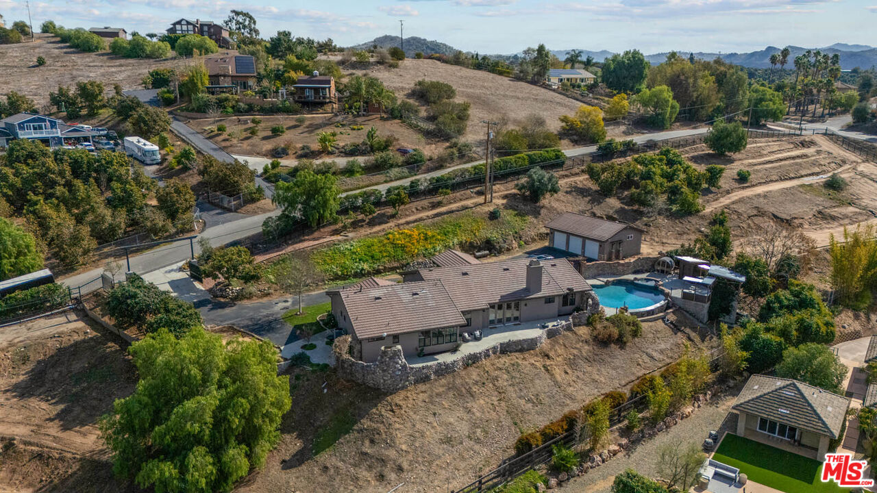 32070 Vía Vera Bonsall, CA 92003 - Photo 73 of 75