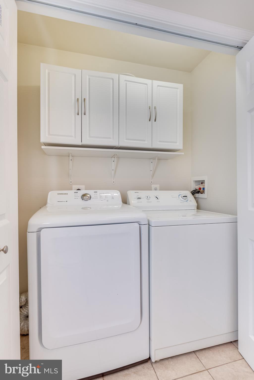 2439 Chestnut Grove Road Sharpsburg, MD 21782 - Photo 29 of 51 Main level laundry area