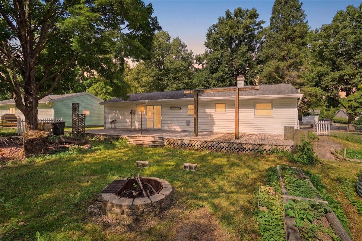 2209 Prairie Road Madison, WI 53711 - Photo 2 of 48 Gallery Image 2