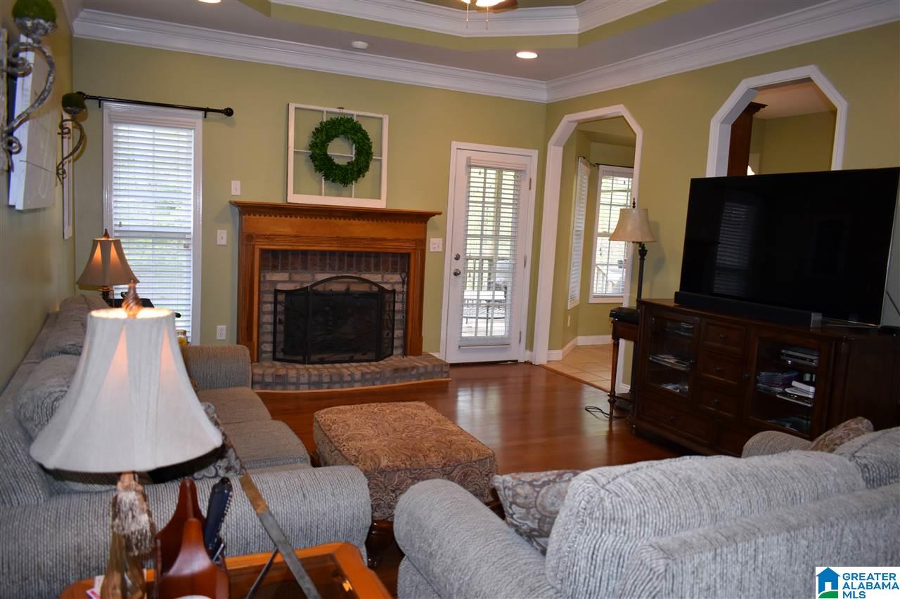 7946 Forest Loop Pinson, AL 35126 - Photo 4 of 27