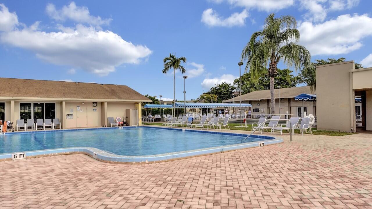 500 Davis Road, Unit 29 Palm Springs, FL 33461 - Photo 25 of 32 thumbnail__WAL7506