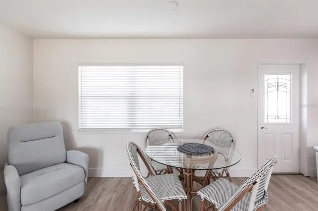 $7,470 | 6020 Midnight Pass Road, Unit 5, Sarasota, FL 34242