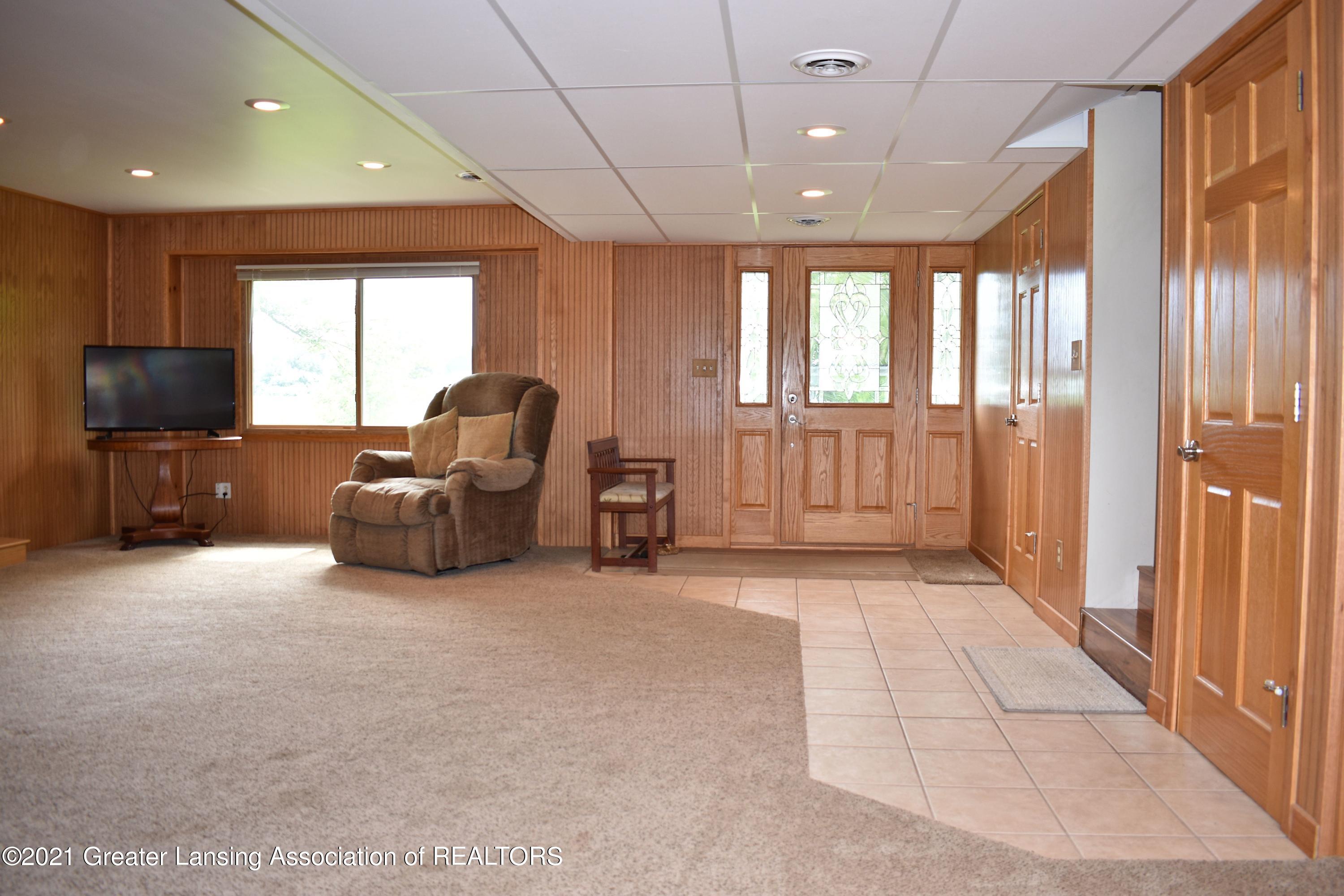 2989 Kalmbach Road Chelsea, MI 48118 - Photo 2 of 45 24
