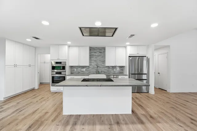 $485,000 | 1 Green Blade, The Woodlands, TX 77380