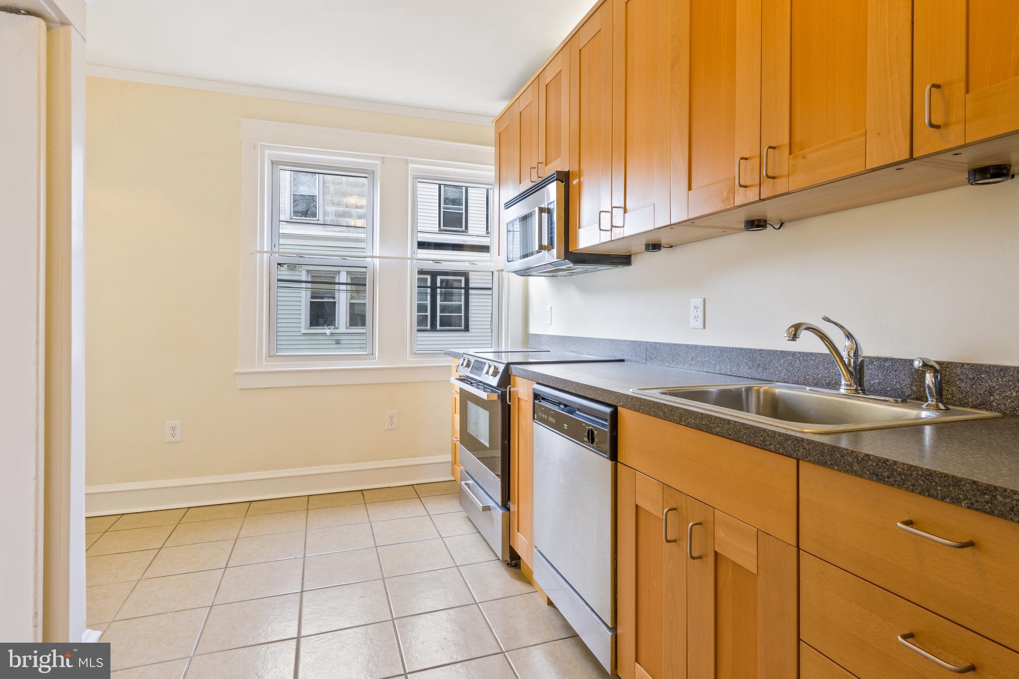 114 Ashby Road Upper Darby, PA 19082 - Photo 13 of 24