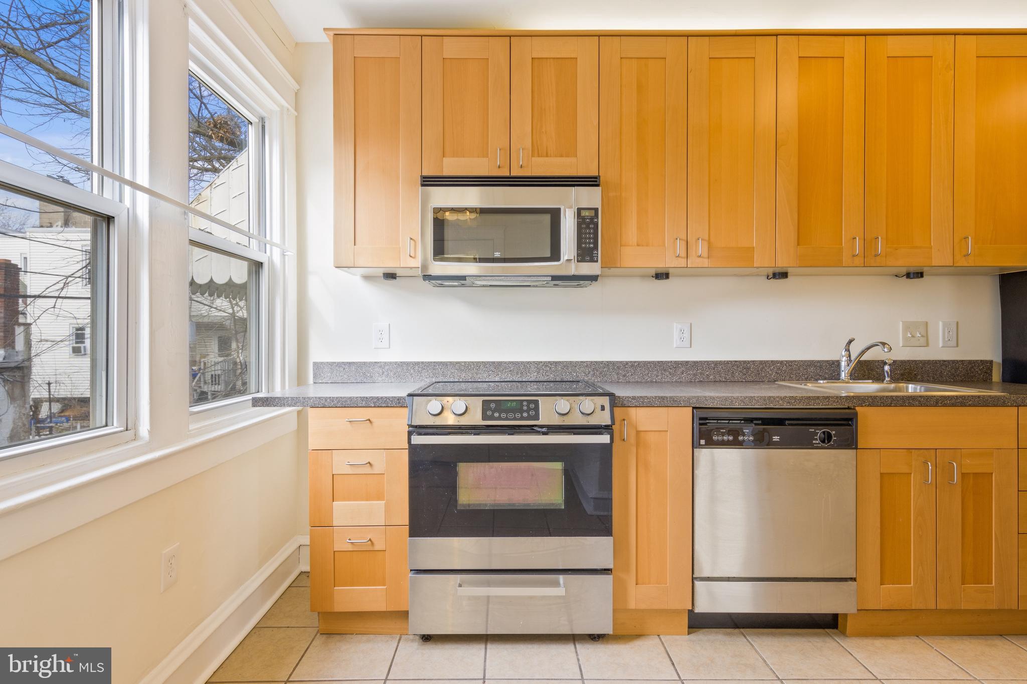 114 Ashby Road Upper Darby, PA 19082 - Photo 14 of 24