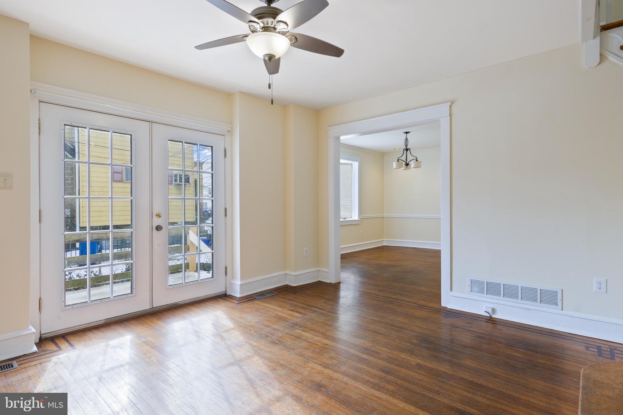 114 Ashby Road Upper Darby, PA 19082 - Photo 9 of 24