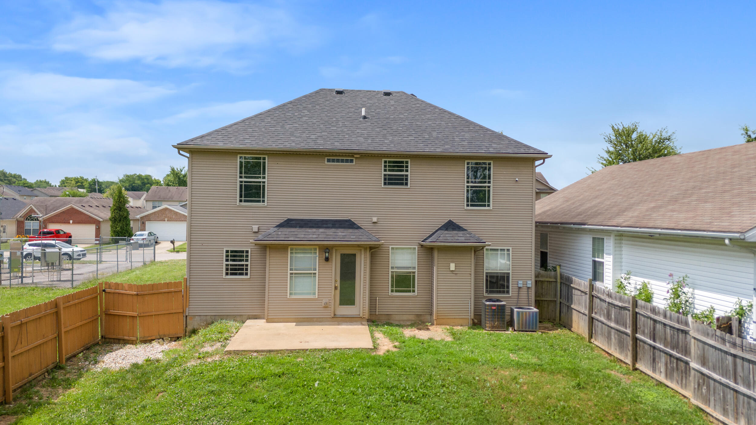 1868 Millbank Road Lexington, KY 40511 - Photo 28 of 29 28_dji_20250708085332_0007_d