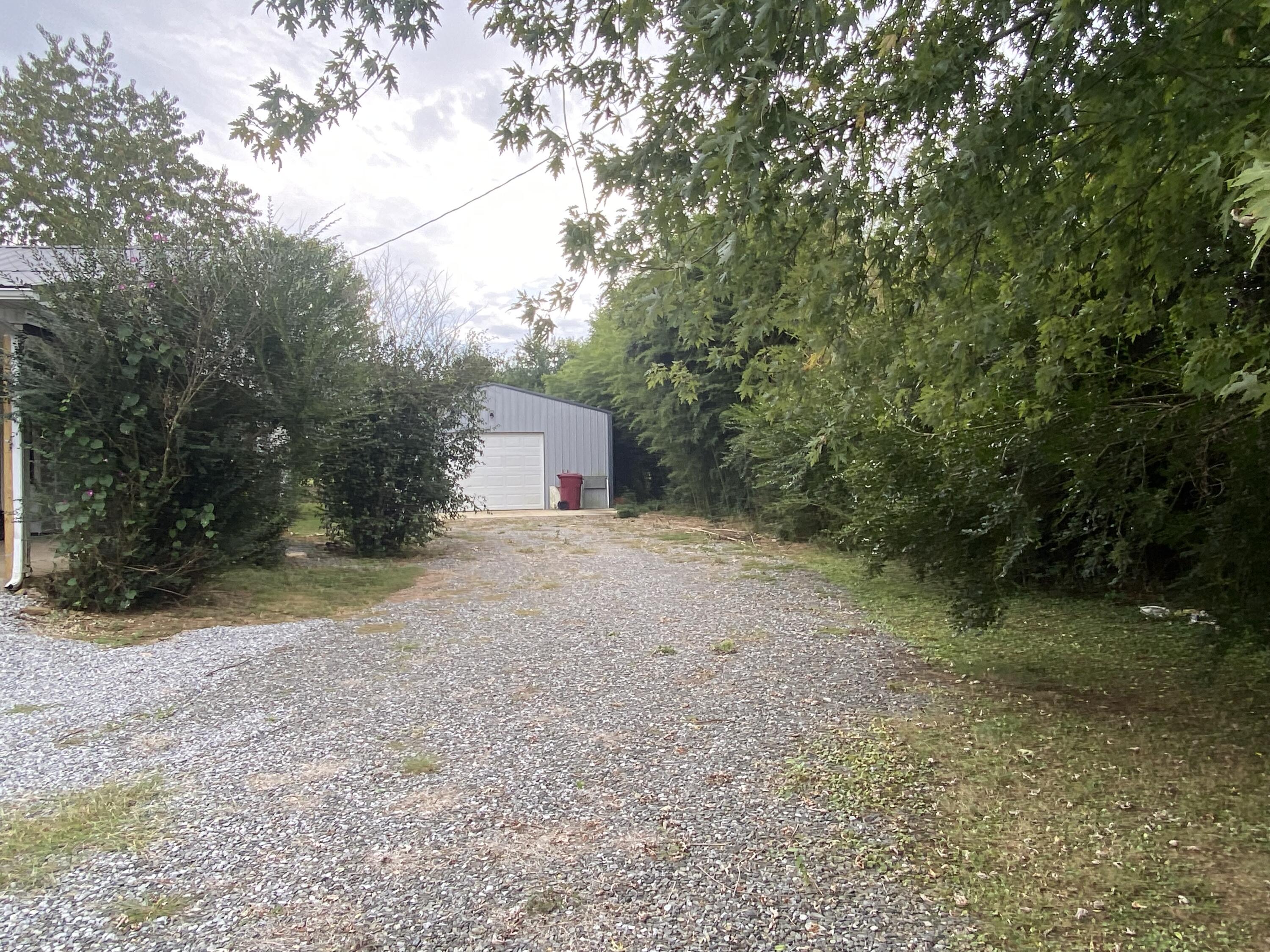 210 Bill Mauk Road Chuckey, TN 37641 - Photo 2 of 31 IMG_7447