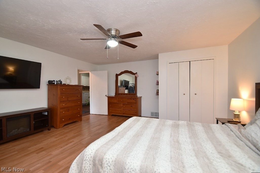 4142 Wilmington Road Cleveland, OH 44121 - Photo 12 of 30