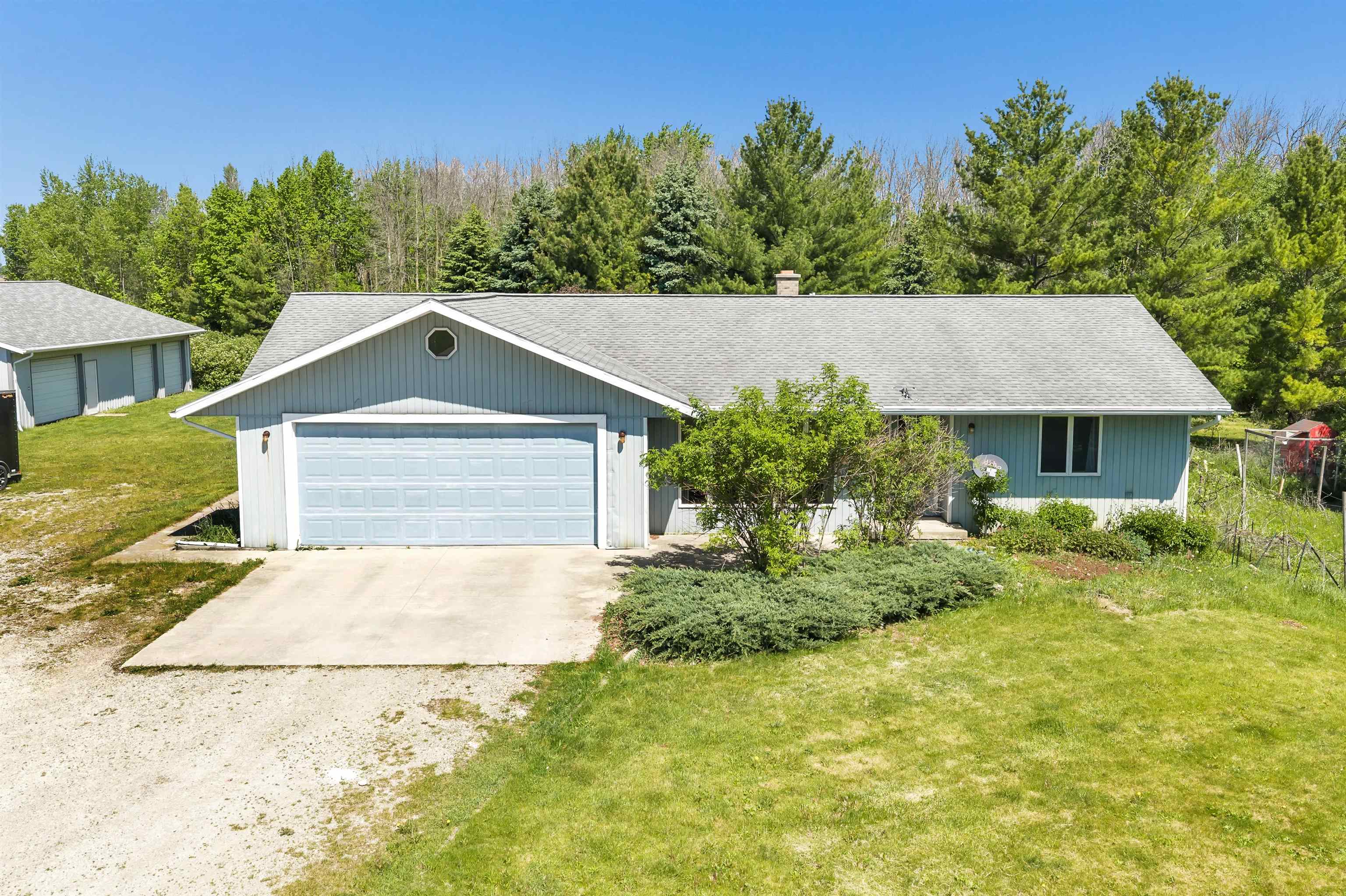 5397 Algoma Road New Franken, WI 54229 - Photo 3 of 59