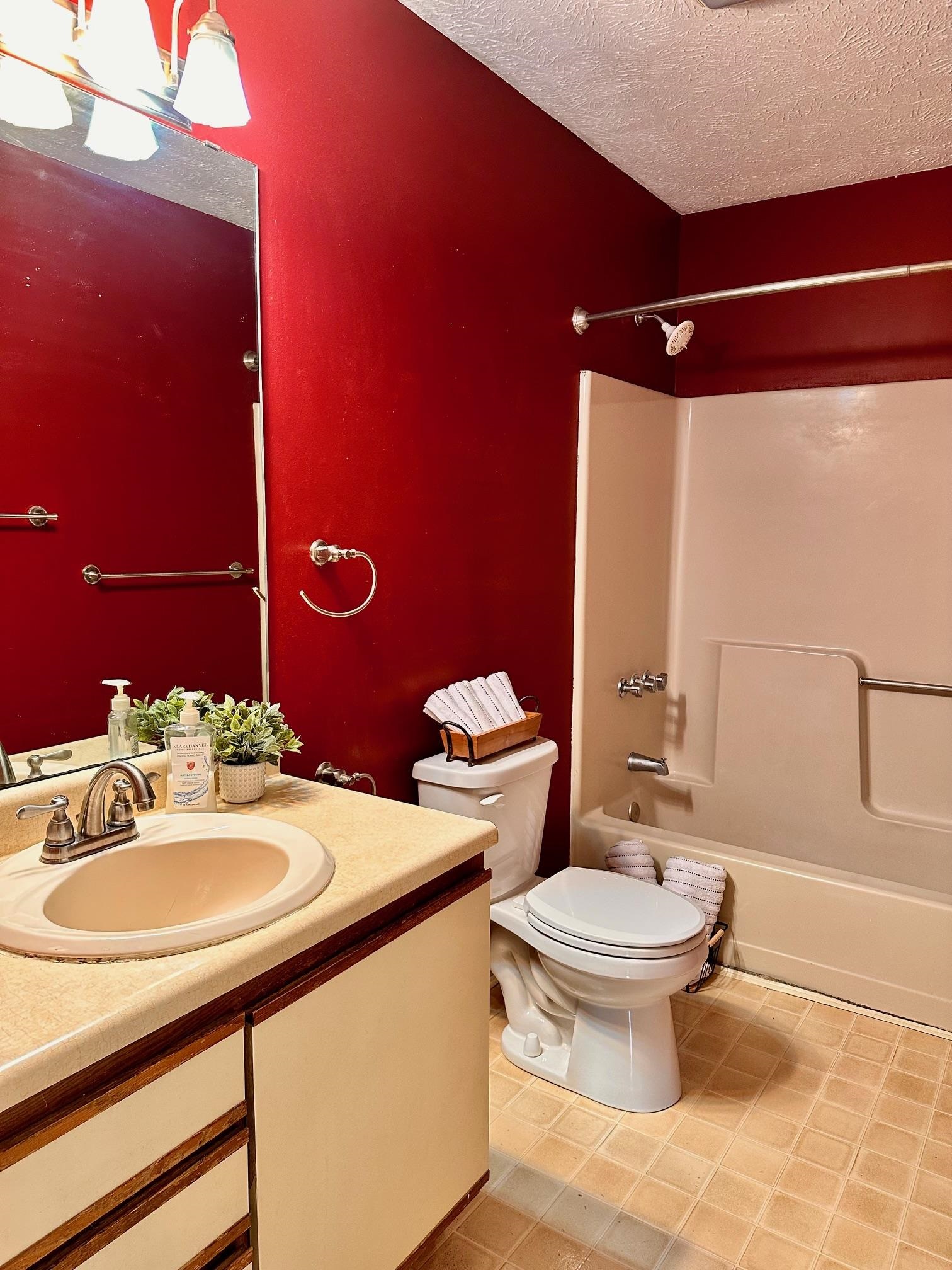 1991 Bodwell Road, Unit 30 Manchester, NH 03109 - Photo 23 of 32 Gallery Image 23