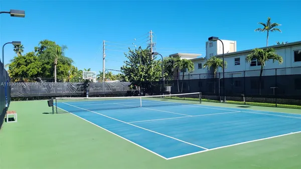 $11,000 | 1000 Venetian Way, Unit 1502, Miami Beach, FL 33139